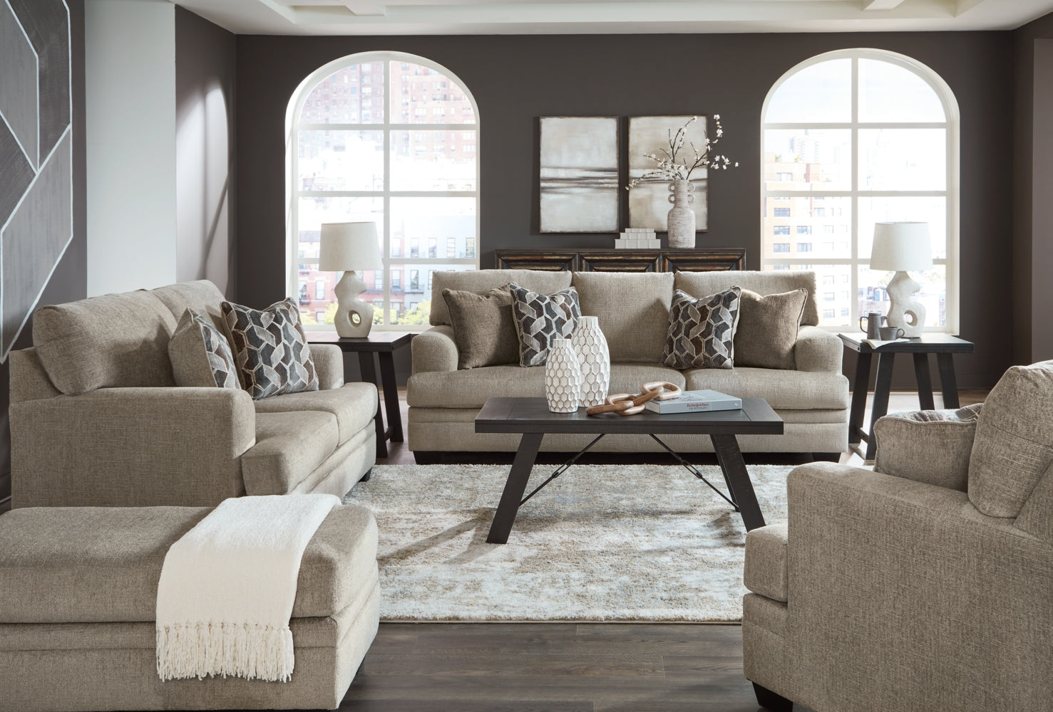PKG018536-ROOMIMAGE