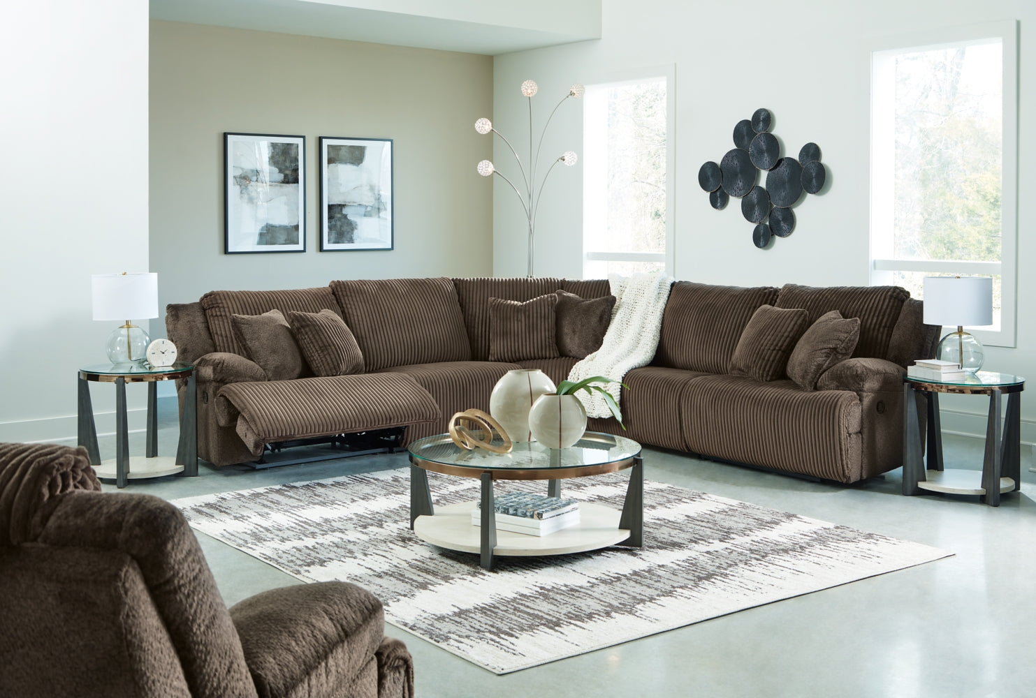 PKG019386-ROOMIMAGE