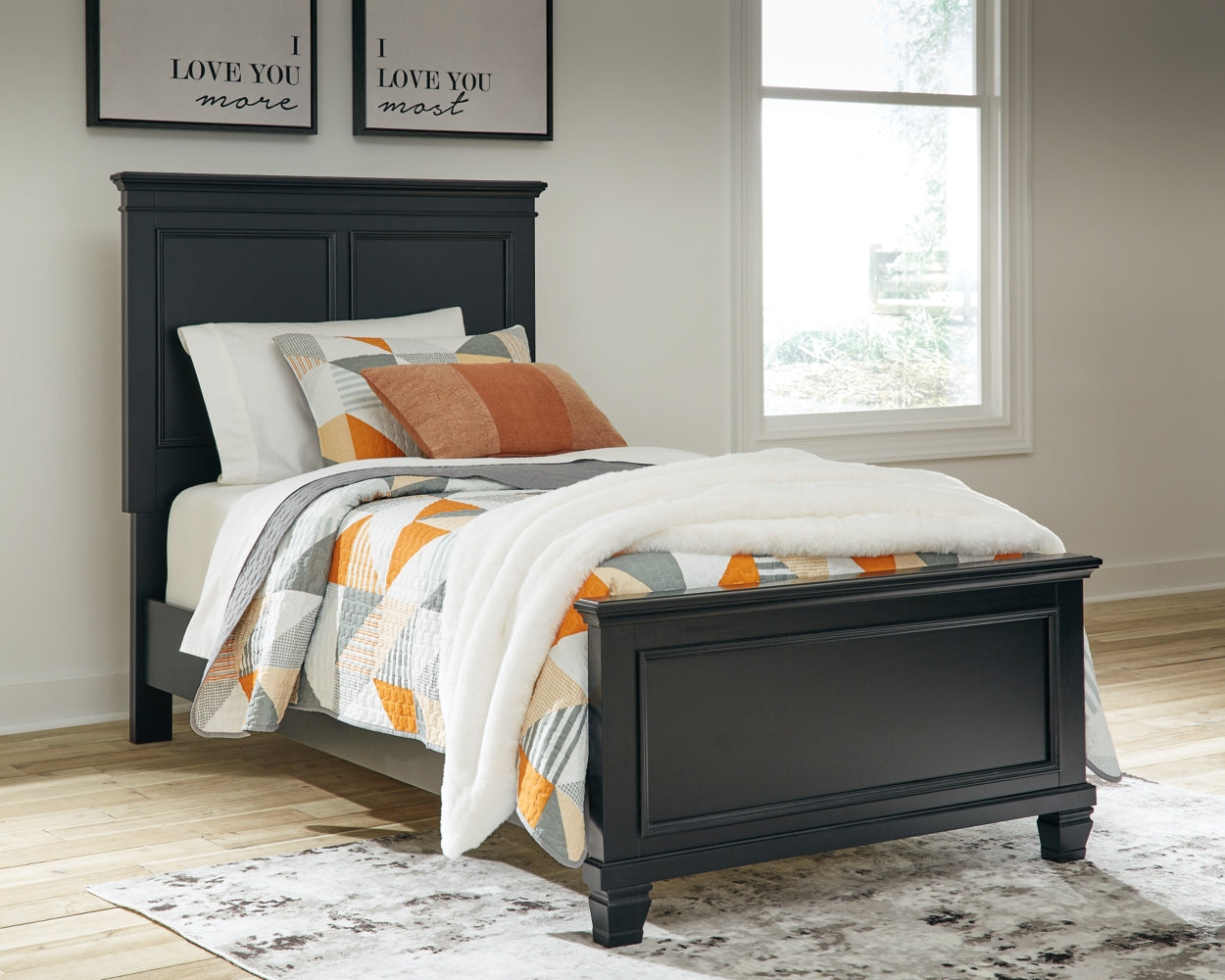 B687B2-ROOMIMAGE